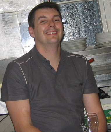 Usinullo32 tobias4you@hotmail.com 2