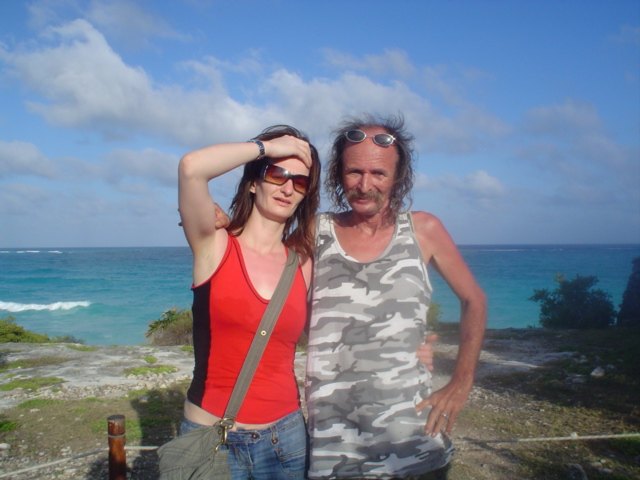 Sareu und Chica am Strand - Mexiko