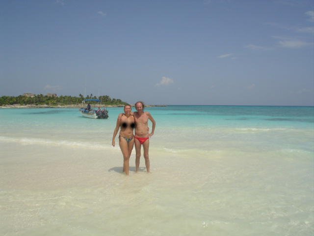 Mexican Lifestyle Sareu2002 + Girlfriend from Germany