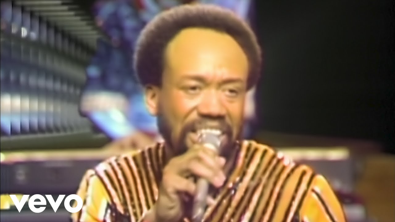 Earth, Wind & Fire - September (Official Video)