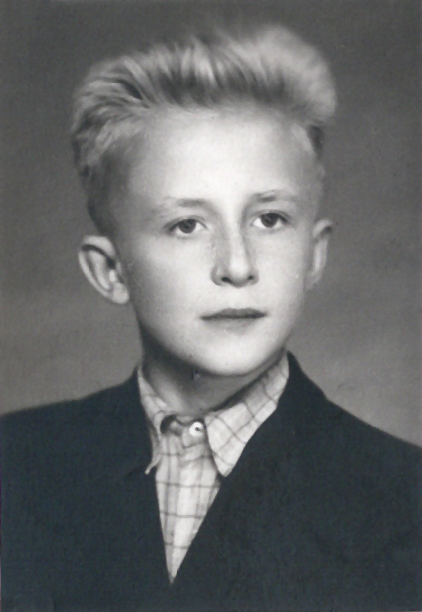 Peter Wernecke (geb. 08. März 1945 Bydgoszcz; † 13. April 2014 Rüsselsheim) ~ 1956